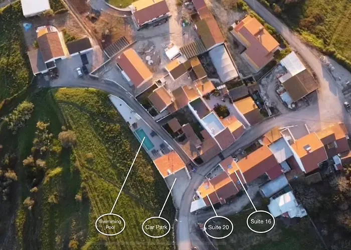 D'aldeia - 20 Feriehus *